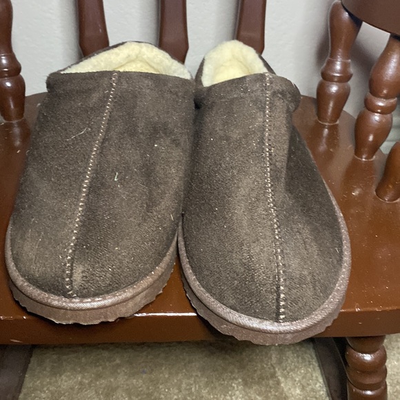 Men’s Brown Banana Republic Slippers - Picture 5 of 7